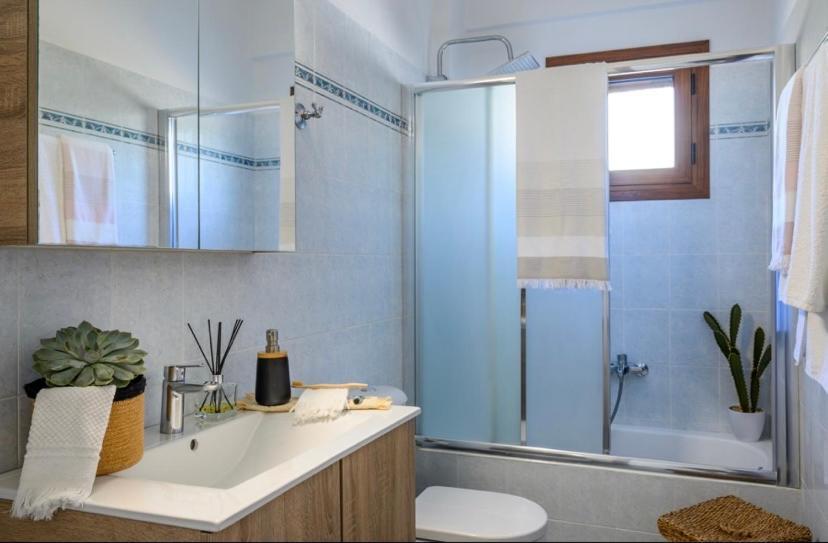 Zoe's Sea View Пилос